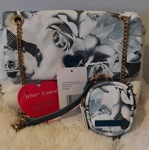 Betsey Johnson  Floral Crossbody Bag With Coin Pouch NWT